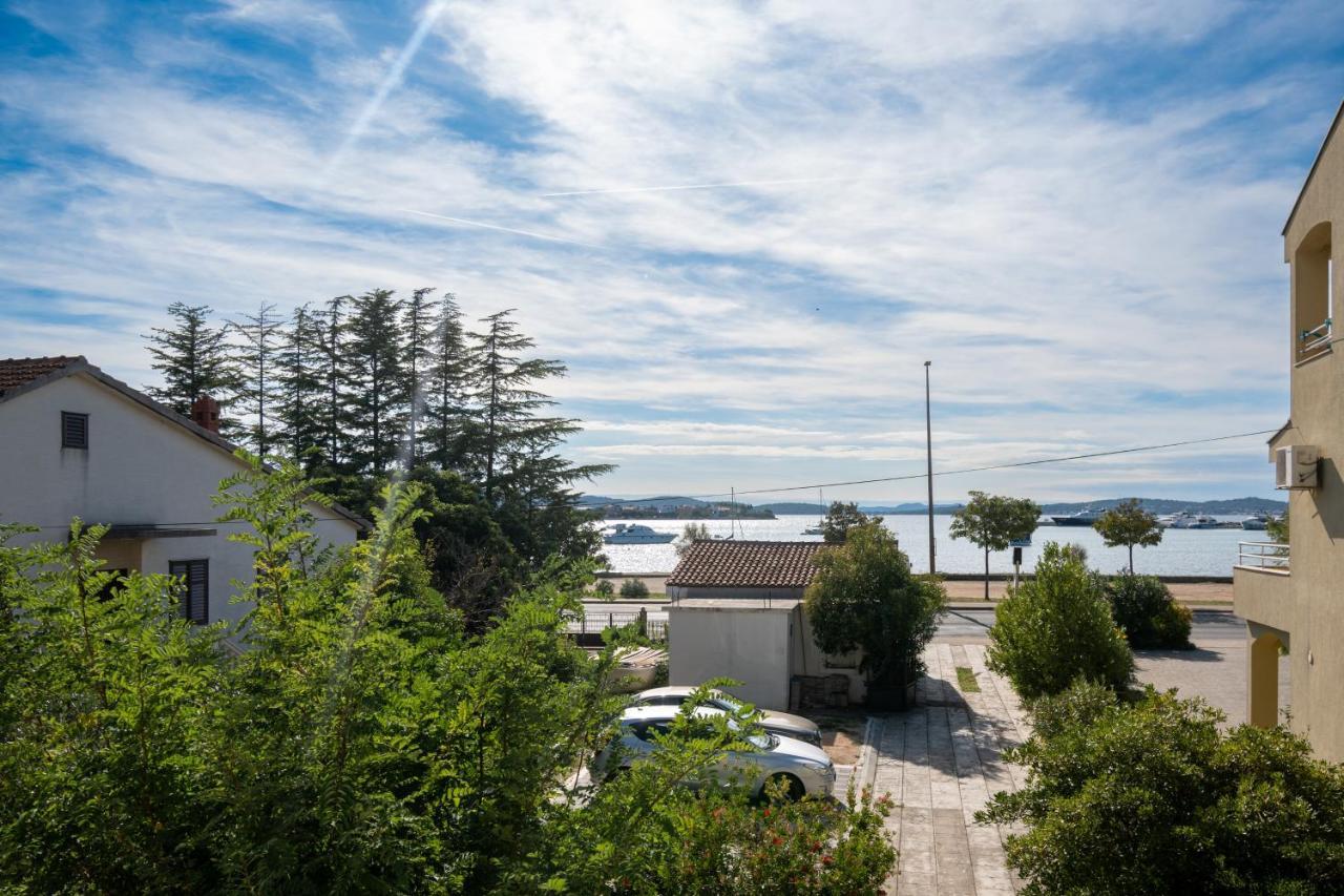 Apartments By The Sea Sukosan, Zadar - 5863 Екстер'єр фото